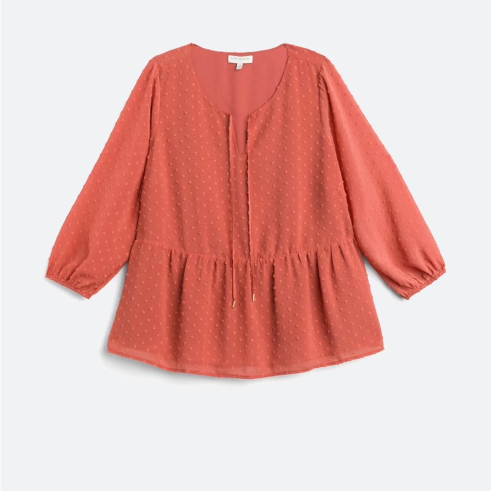 Lovely Blouse.  Perfect for any season.